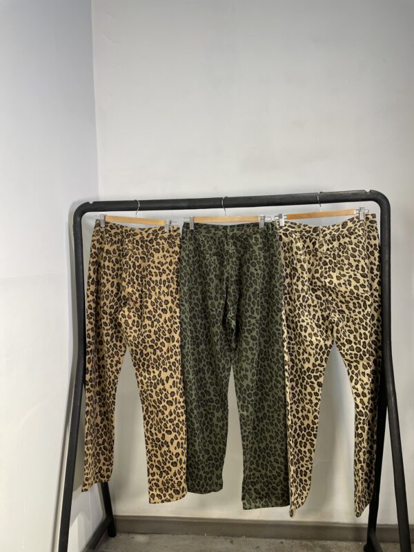 Pantalón Animal Print
