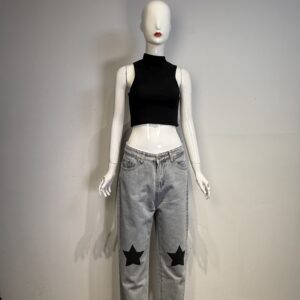 Jeans Rectos con Estrellas en Rodillas